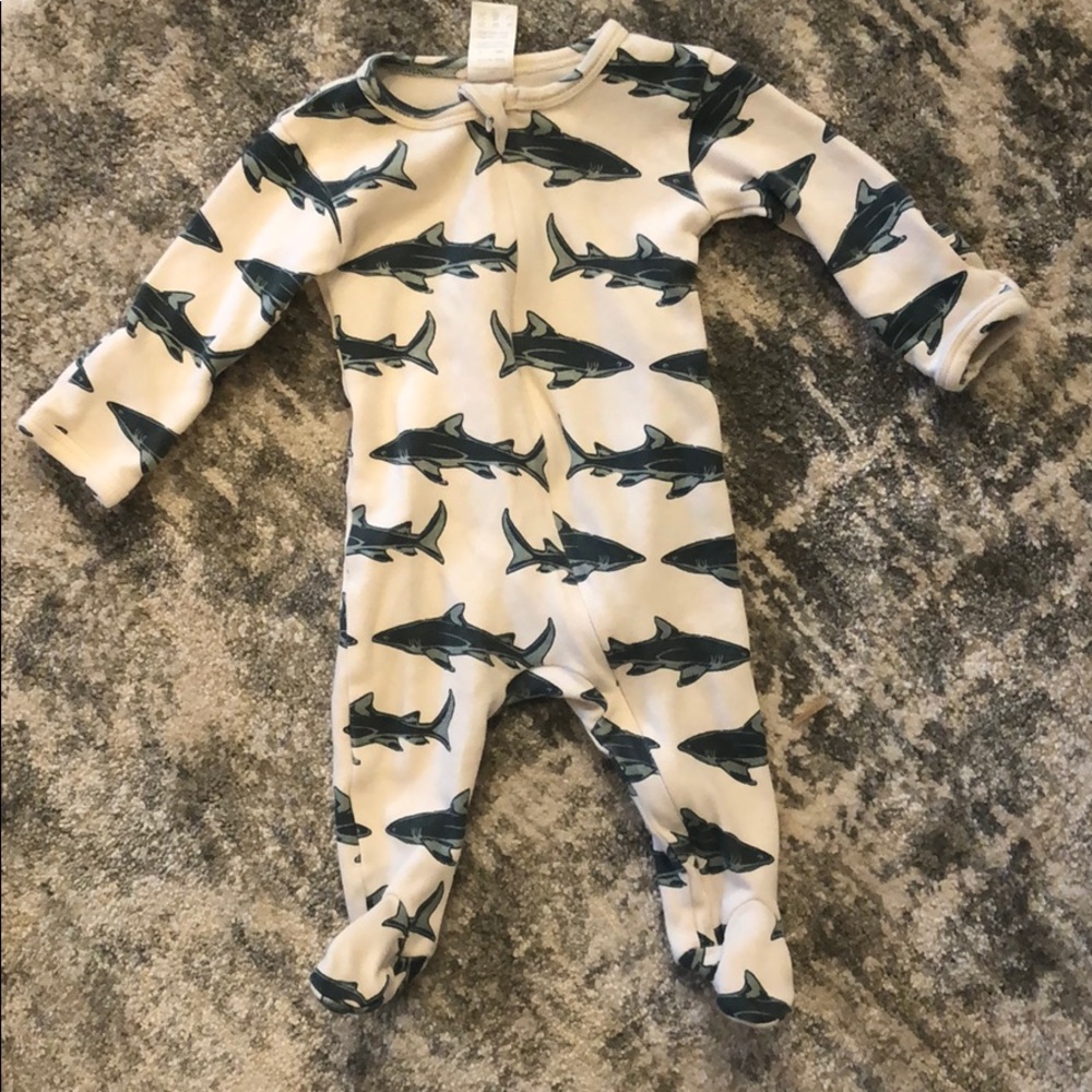 Shark zipper footie